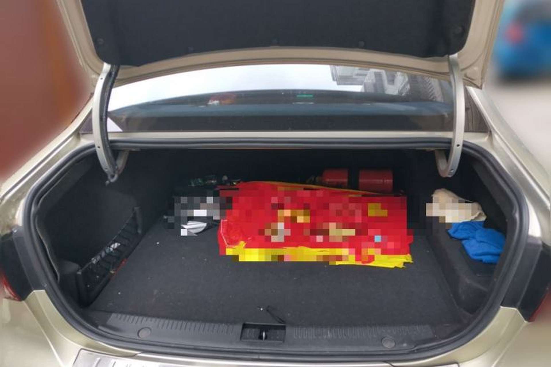 Used Roewe i6 New Energy 2017 45T Hybrid Connect & Smart Enjoyment Edition Trunk