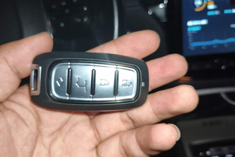 Used Roewe i6 New Energy 2017 45T Hybrid Connect & Smart Enjoyment Edition Vehicle Key