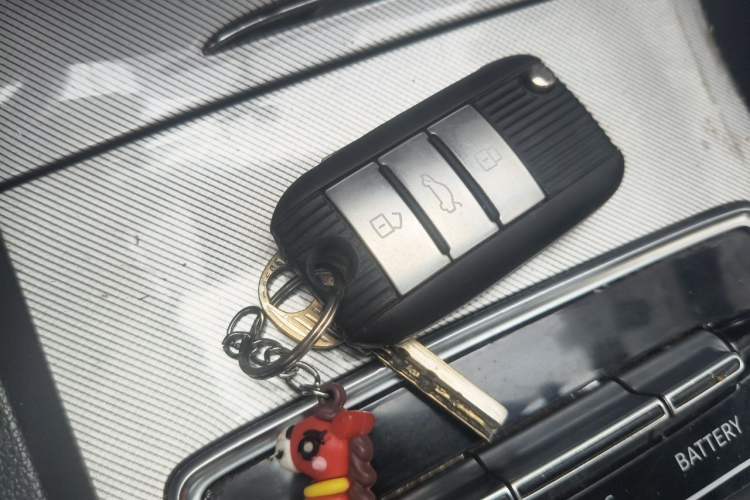 Used Roewe i6 New Energy 2017 45T Hybrid Connect & Smart Enjoyment Edition Vehicle Key