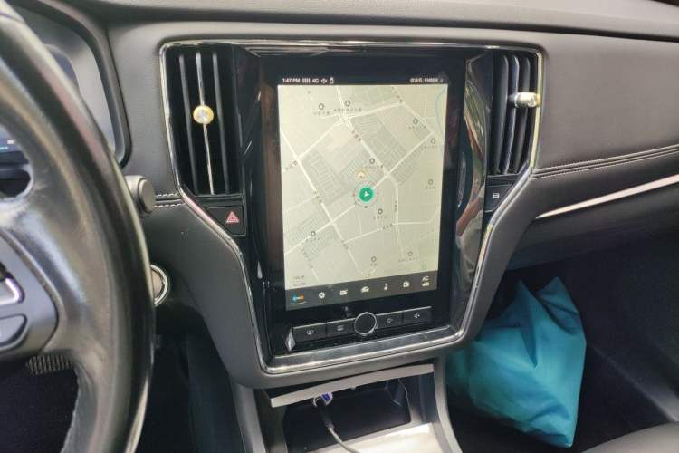 Used Roewe i6 New Energy 2017 45T Hybrid Connect & Smart Enjoyment Edition Audio And AC Panel