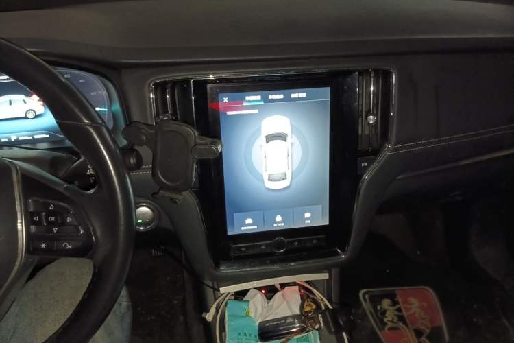 Used Roewe i6 New Energy 2017 45T Hybrid Connect & Smart Enjoyment Edition Audio And AC Panel
