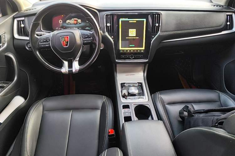 Used Roewe i6 New Energy 2017 45T Hybrid Connect & Smart Enjoyment Edition Center Console