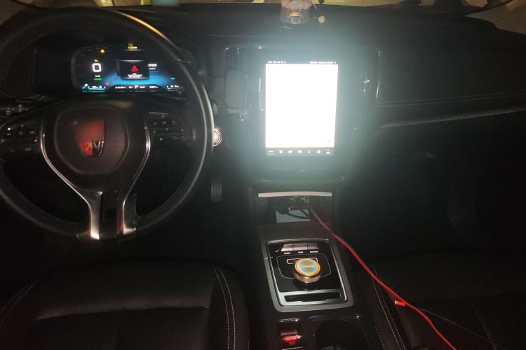 Used Roewe i6 New Energy 2017 45T Hybrid Connect & Smart Enjoyment Edition Center Console