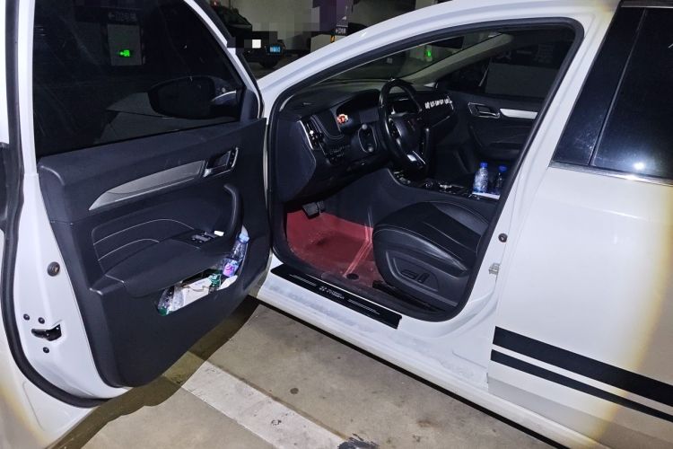 Used Roewe i6 New Energy 2017 45T Hybrid Connect & Smart Enjoyment Edition Driver Seat