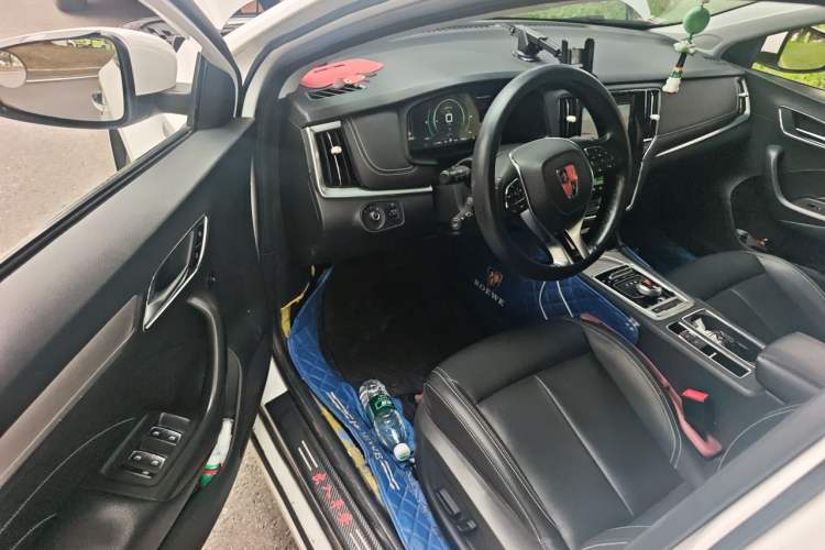 Used Roewe i6 New Energy 2017 45T Hybrid Connect & Smart Enjoyment Edition Driver Seat