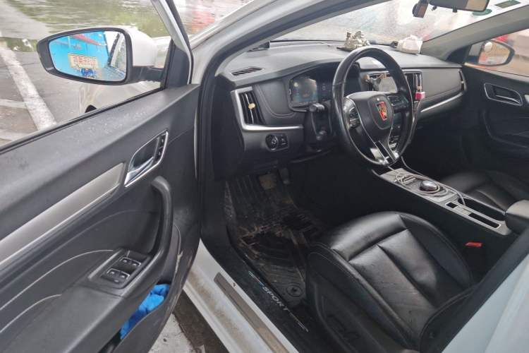 Used Roewe i6 New Energy 2017 45T Hybrid Connect & Smart Enjoyment Edition Driver Seat