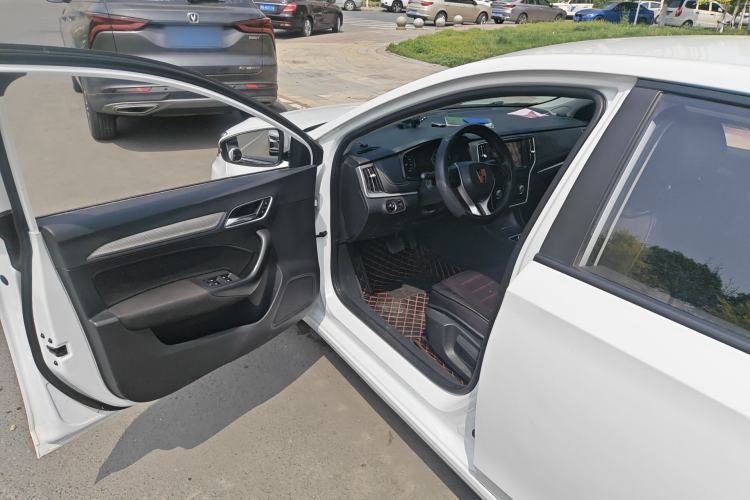 Used Roewe i6 New Energy 2017 45T Hybrid Connect & Smart Enjoyment Edition Driver Seat