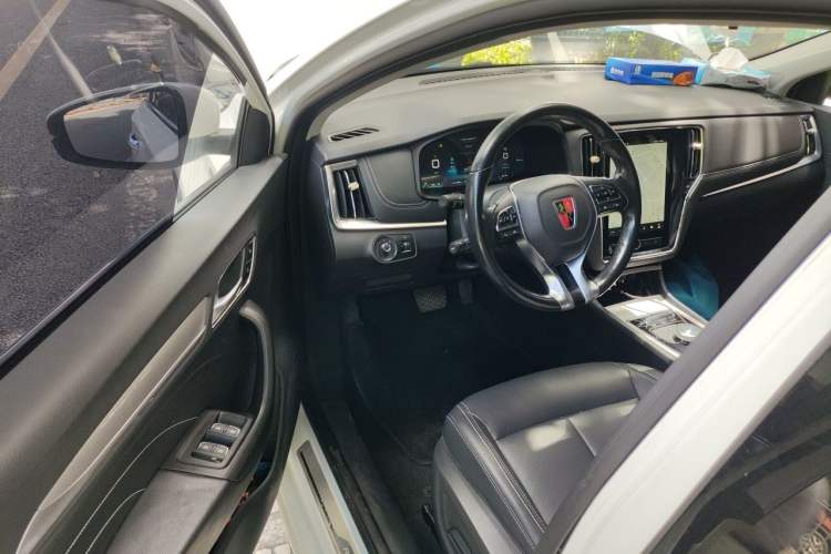 Used Roewe i6 New Energy 2017 45T Hybrid Connect & Smart Enjoyment Edition Driver Seat