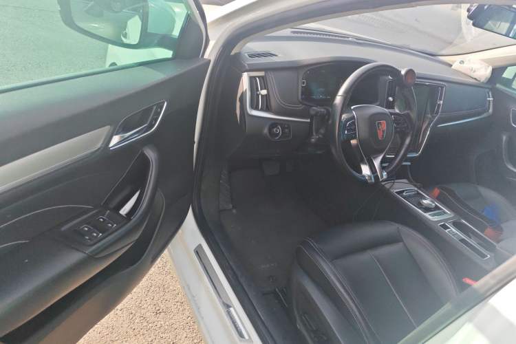 Used Roewe i6 New Energy 2017 45T Hybrid Connect & Smart Enjoyment Edition Driver Seat
