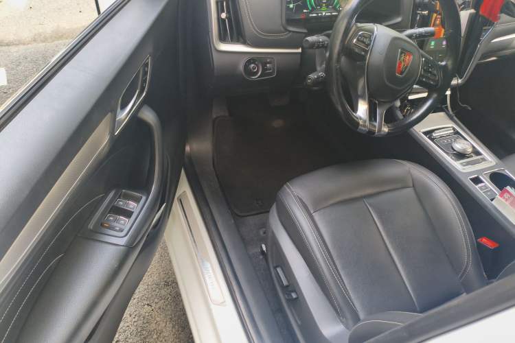 Used Roewe i6 New Energy 2017 45T Hybrid Connect & Smart Enjoyment Edition Driver Seat