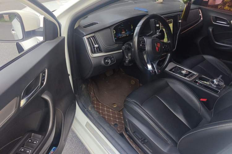 Used Roewe i6 New Energy 2017 45T Hybrid Connect & Smart Enjoyment Edition Driver Seat