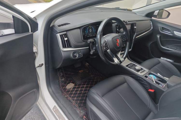 Used Roewe i6 New Energy 2017 45T Hybrid Connect & Smart Enjoyment Edition Driver Seat