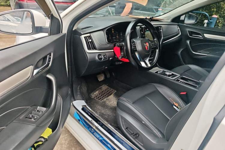 Used Roewe i6 New Energy 2017 45T Hybrid Connect & Smart Enjoyment Edition Driver Seat