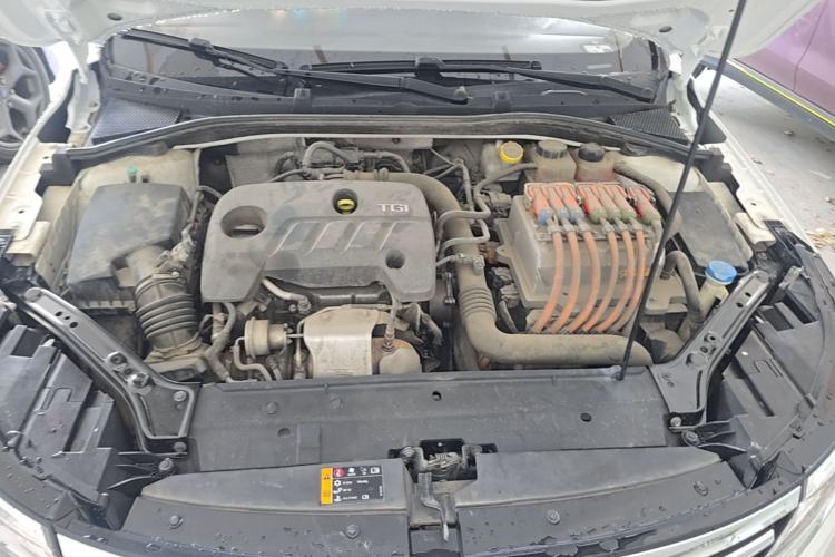 Used Roewe i6 New Energy 2017 45T Hybrid Connect & Smart Enjoyment Edition Engine Bay