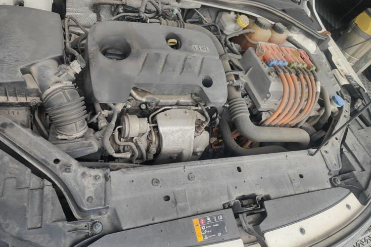 Used Roewe i6 New Energy 2017 45T Hybrid Connect & Smart Enjoyment Edition Engine Bay