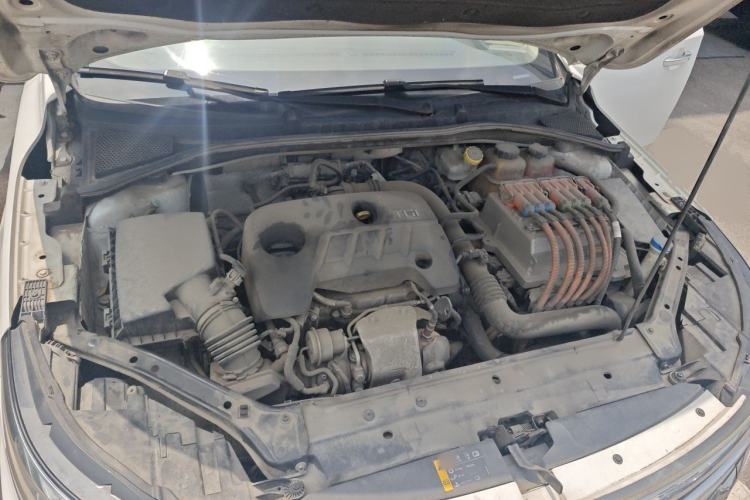 Used Roewe i6 New Energy 2017 45T Hybrid Connect & Smart Enjoyment Edition Engine Bay