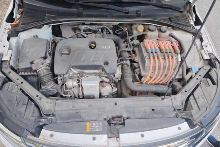 Used Roewe i6 New Energy 2017 45T Hybrid Connect & Smart Enjoyment Edition Engine Bay
