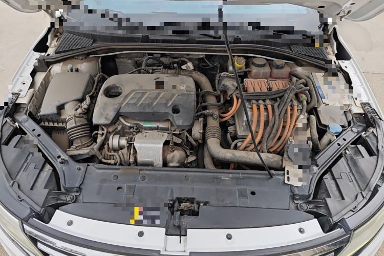 Used Roewe i6 New Energy 2017 45T Hybrid Connect & Smart Enjoyment Edition Engine Bay