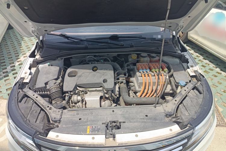 Used Roewe i6 New Energy 2017 45T Hybrid Connect & Smart Enjoyment Edition Engine Bay