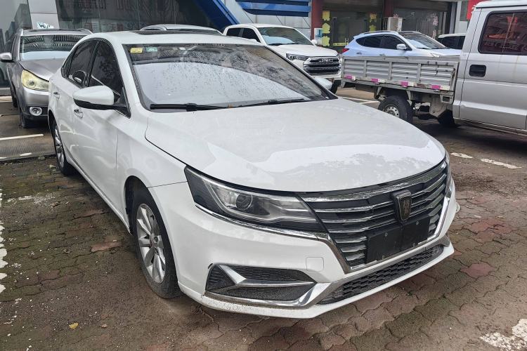 Used Roewe i6 New Energy 2017 45T Hybrid Connect & Smart Enjoyment Edition Exterior 2