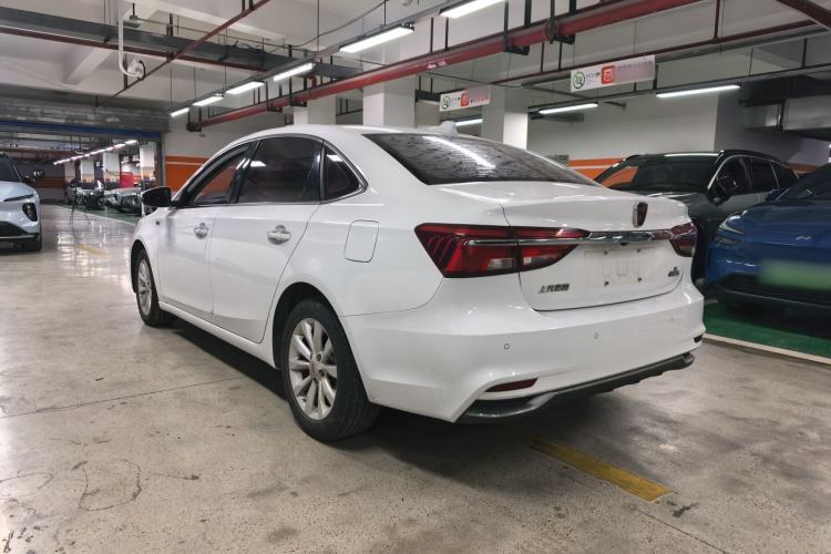 Used Roewe i6 New Energy 2017 45T Hybrid Connect & Smart Enjoyment Edition Exterior 5