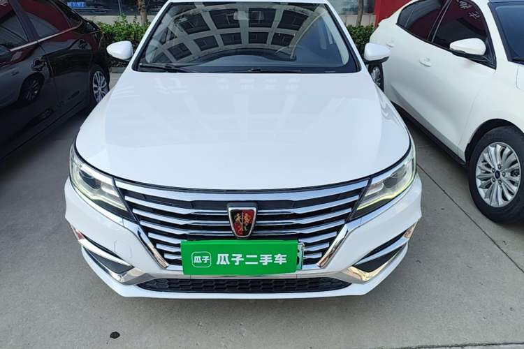Used Roewe i6 New Energy 2017 45T Hybrid Connect & Smart Enjoyment Edition Front