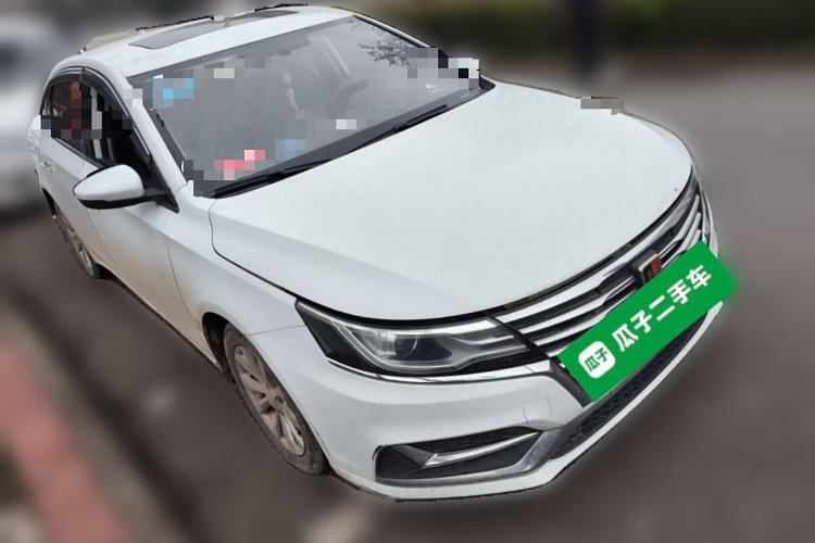 Used Roewe i6 New Energy 2017 45T Hybrid Connect & Smart Enjoyment Edition Front Right 45 Deg