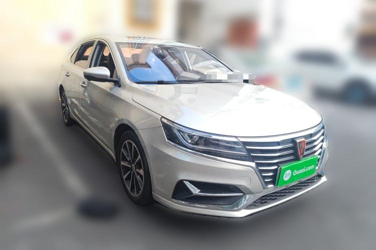 Used Roewe i6 New Energy 2017 45T Hybrid Connected Smart Edition Front Right 45 Deg