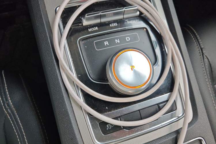 Used Roewe i6 New Energy 2017 45T Hybrid Connect & Smart Enjoyment Edition Gear Lever