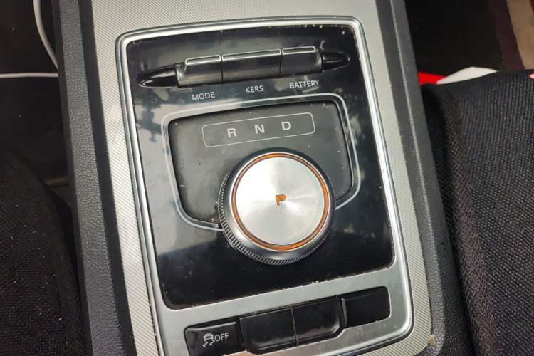 Used Roewe i6 New Energy 2017 45T Hybrid Connect & Smart Enjoyment Edition Gear Lever