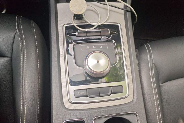 Used Roewe i6 New Energy 2017 45T Hybrid Connect & Smart Enjoyment Edition Gear Lever