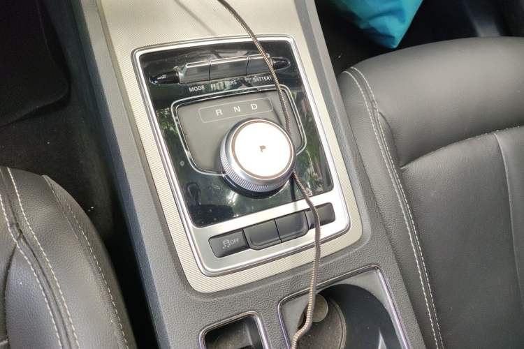 Used Roewe i6 New Energy 2017 45T Hybrid Connect & Smart Enjoyment Edition Gear Lever