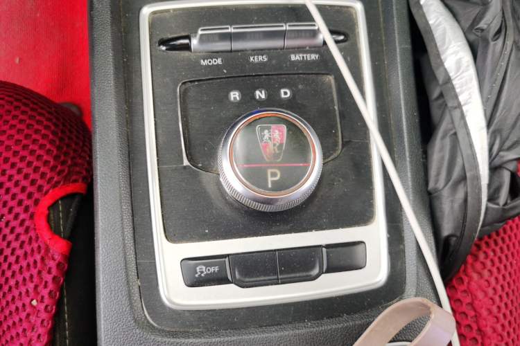 Used Roewe i6 New Energy 2017 45T Hybrid Connect & Smart Enjoyment Edition Gear Lever