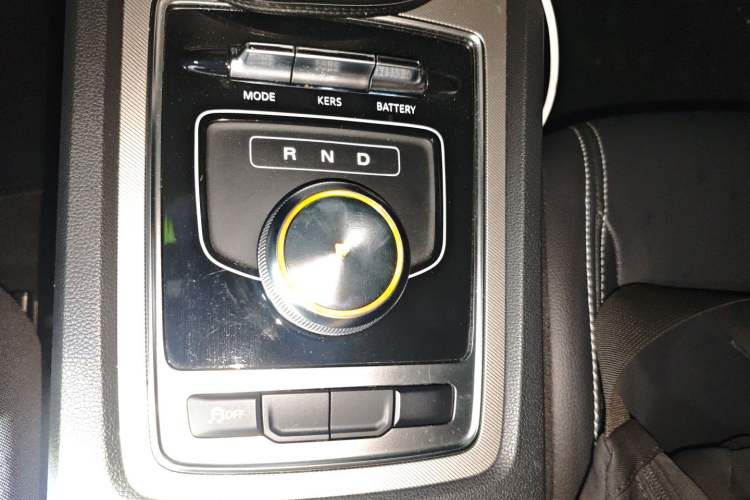 Used Roewe i6 New Energy 2017 45T Hybrid Connect & Smart Enjoyment Edition Gear Lever