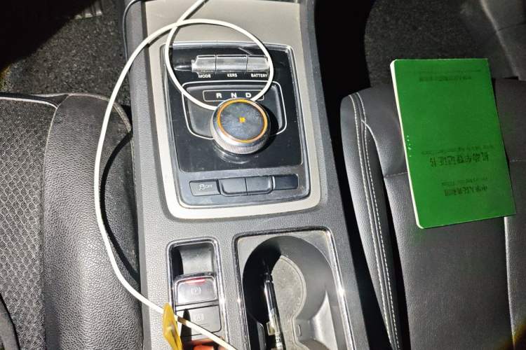 Used Roewe i6 New Energy 2017 45T Hybrid Connect & Smart Enjoyment Edition Gear Lever