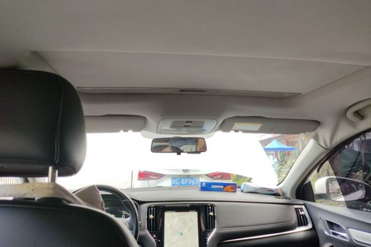 Used Roewe i6 New Energy 2017 45T Hybrid Connect & Smart Enjoyment Edition Headliner