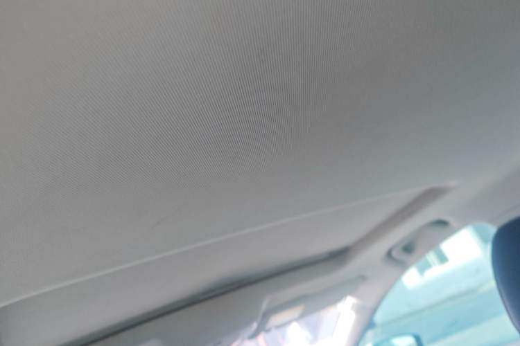 Used Roewe i6 New Energy 2017 45T Hybrid Connect & Smart Enjoyment Edition Headliner