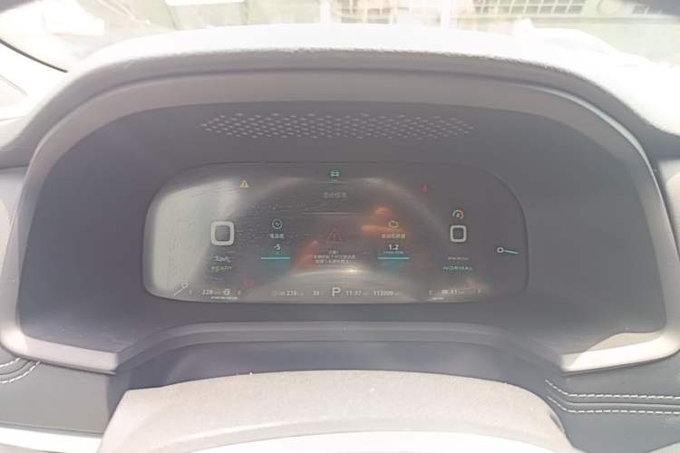 Used Roewe i6 New Energy 2017 45T Hybrid Connect & Smart Enjoyment Edition Instrument Cluster
