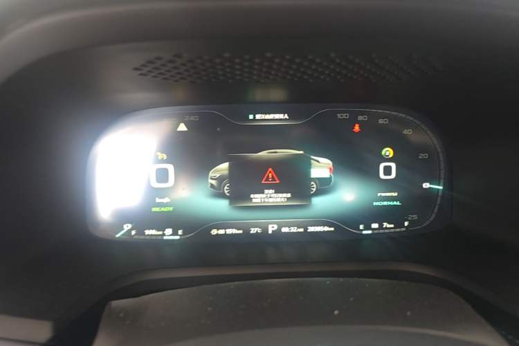 Used Roewe i6 New Energy 2017 45T Hybrid Connect & Smart Enjoyment Edition Instrument Cluster