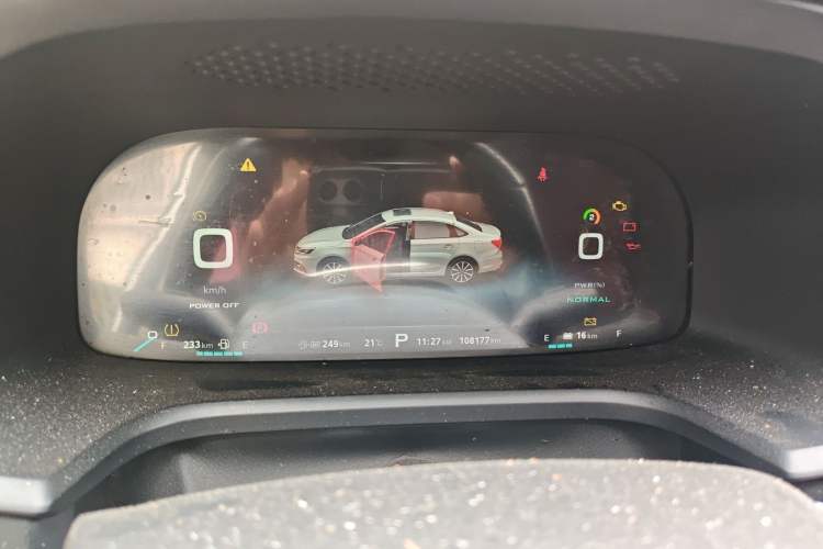 Used Roewe i6 New Energy 2017 45T Hybrid Connect & Smart Enjoyment Edition Instrument Cluster