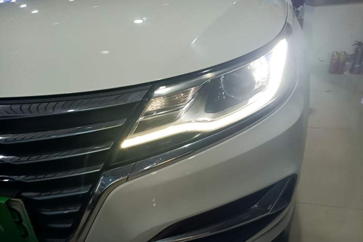 Used Roewe i6 New Energy 2017 45T Hybrid Connect & Smart Enjoyment Edition Left Front Headlight