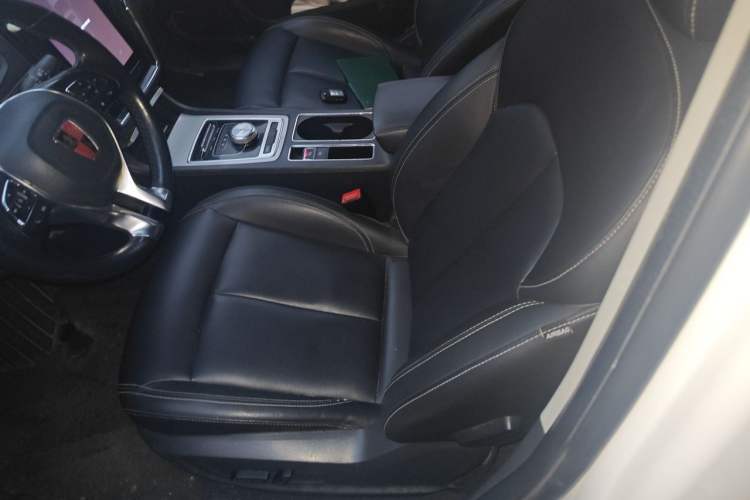 Used Roewe i6 New Energy 2017 45T Hybrid Connect & Smart Enjoyment Edition Left Front Seat