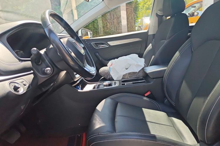 Used Roewe i6 New Energy 2017 45T Hybrid Connect & Smart Enjoyment Edition Left Front Seat
