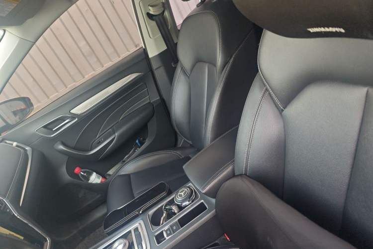 Used Roewe i6 New Energy 2017 45T Hybrid Connect & Smart Enjoyment Edition Left Front Seat