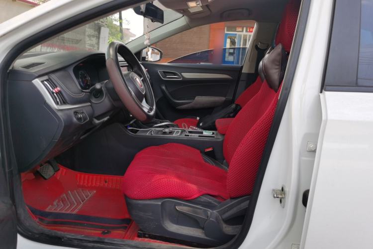 Used Roewe i6 New Energy 2017 45T Hybrid Connect & Smart Enjoyment Edition Left Front Seat