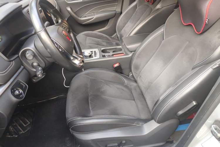 Used Roewe i6 New Energy 2017 45T Hybrid Connected Smart Edition Left Front Seat