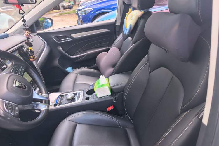 Used Roewe i6 New Energy 2017 45T Hybrid Connect & Smart Enjoyment Edition Left Front Seat