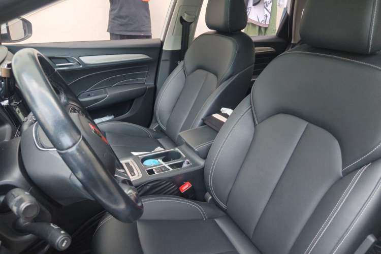 Used Roewe i6 New Energy 2017 45T Hybrid Connect & Smart Enjoyment Edition Left Front Seat