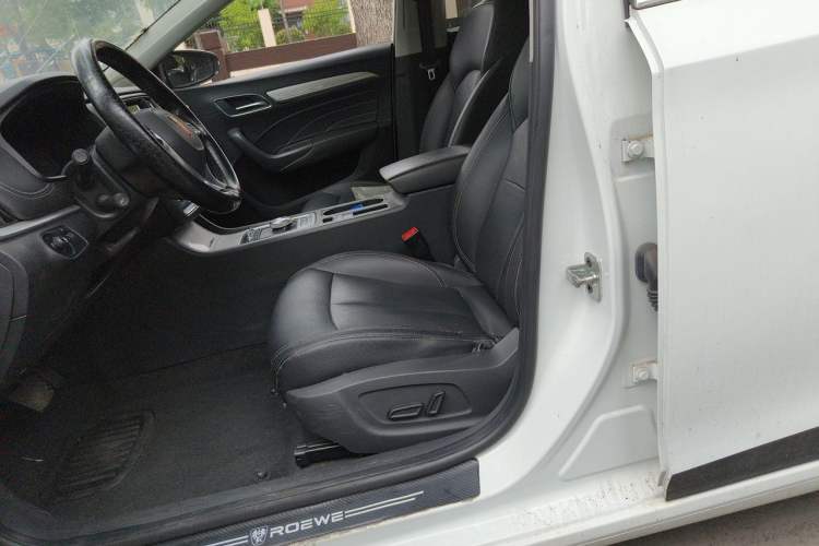 Used Roewe i6 New Energy 2017 45T Hybrid Connect & Smart Enjoyment Edition Left Front Seat
