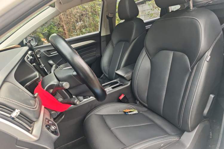 Used Roewe i6 New Energy 2017 45T Hybrid Connect & Smart Enjoyment Edition Left Front Seat